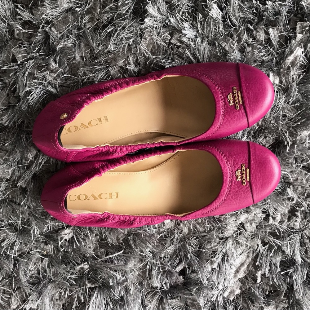 Coach flats